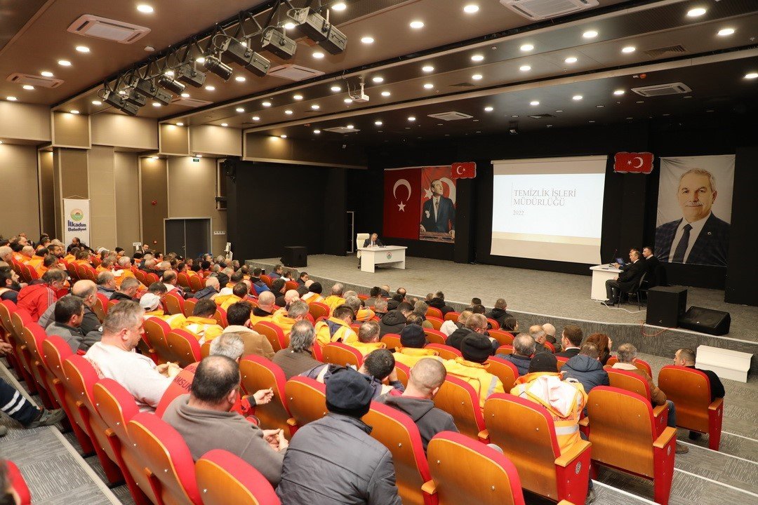 Başkan Demirtaş: “Çöp toplama saatlerine uymayanlara ceza uygulayacağız”