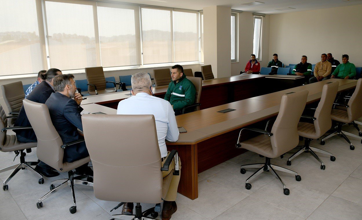 Kuşadası Belediyesi Acil Arama Kurtarma Timi Kuruyor