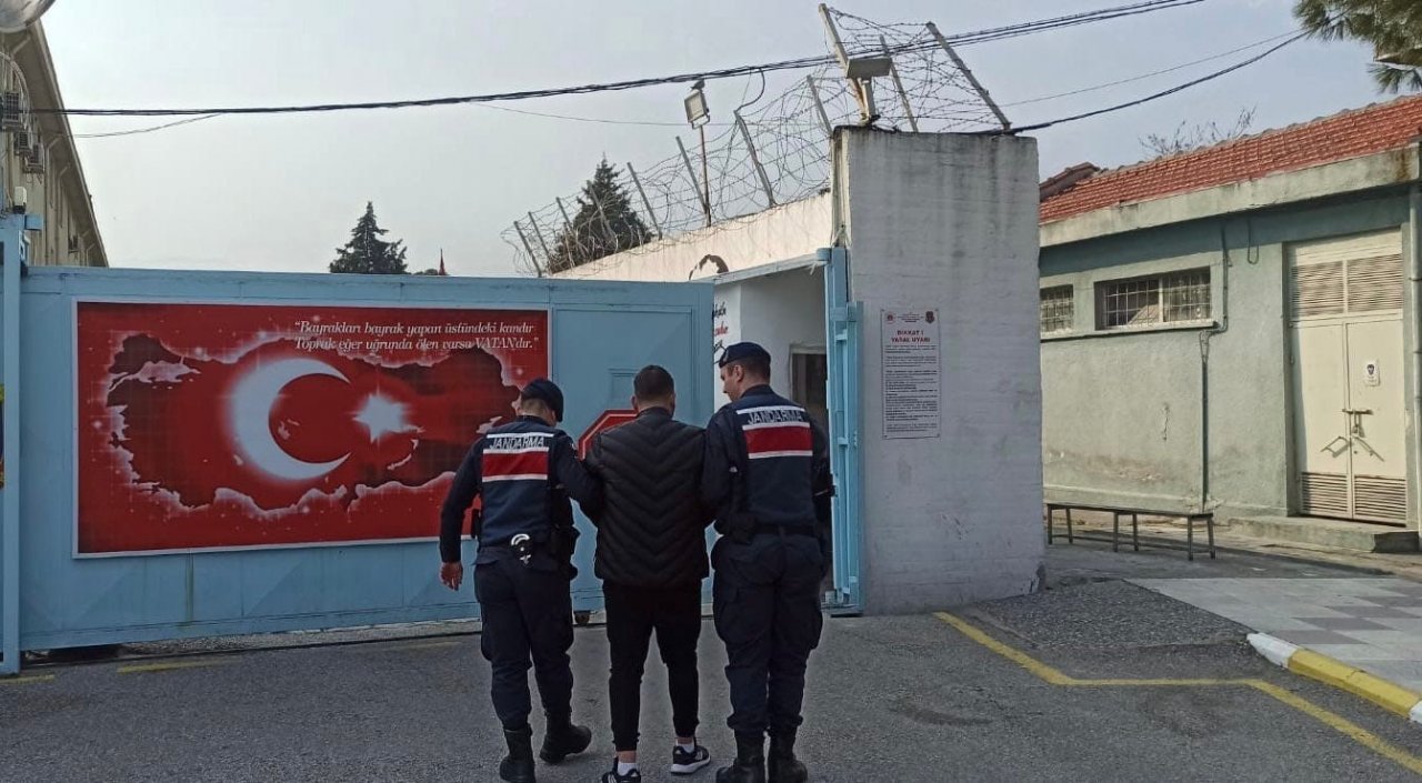 Manisa’da uyuşturucudan 2 tutuklama