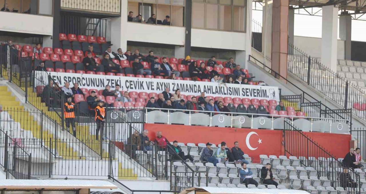Nazilli Belediyespor: 2 - Yıldızspor: 0