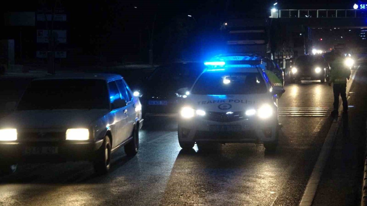 Otomobilin çarptığı yaya ağır yaralandı