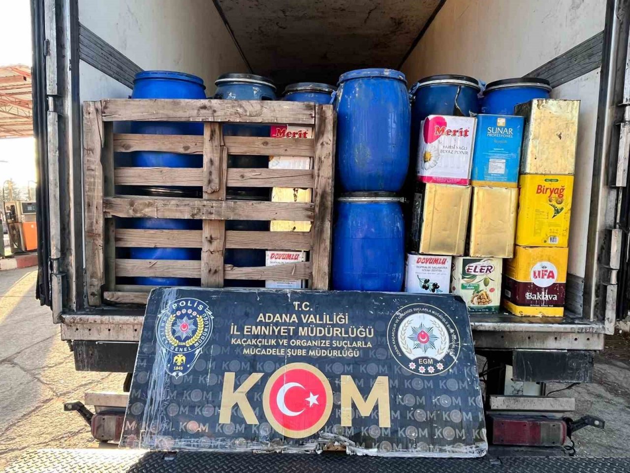 63 bin litre kaçak akaryakıt ele geçirildi