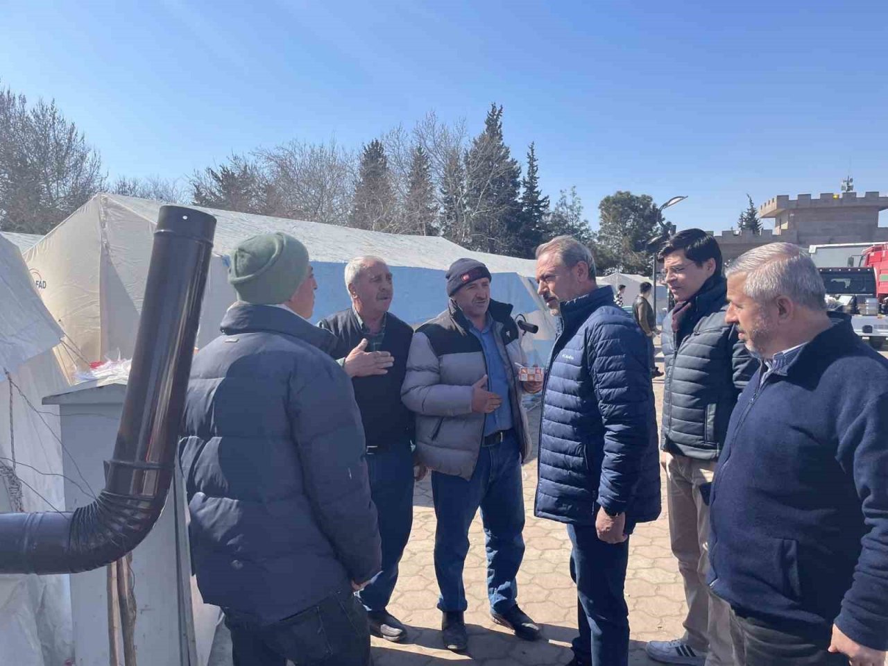 AK Partili Şahin Tin depremzedeler için çözüm üretiyor