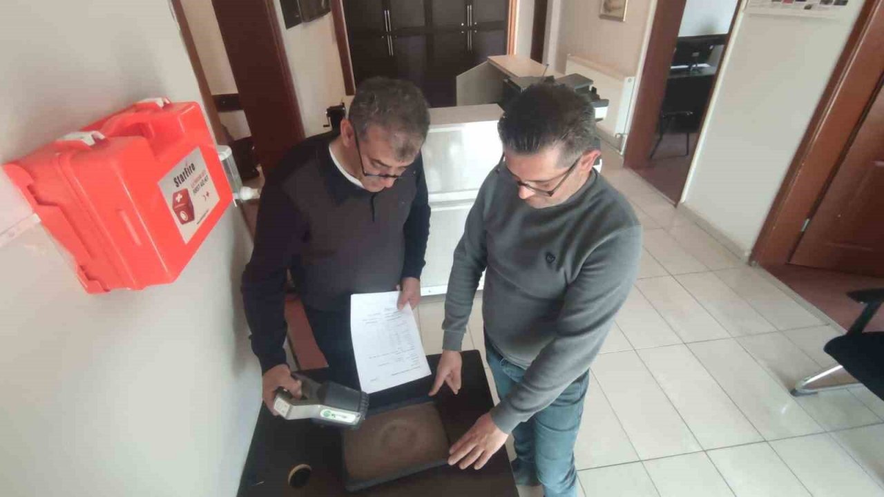 Ayvacık’ta 7 dakikada toprak analizi yapılıyor