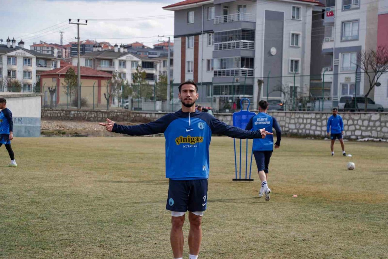 Belediye Kütahyaspor, 4 yeni transferle kadrosunu güçlendirdi