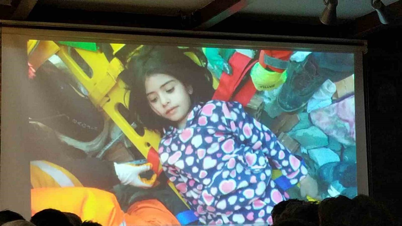 ÇAK ekibi deprem bölgesinde yaşadıklarını anlattı