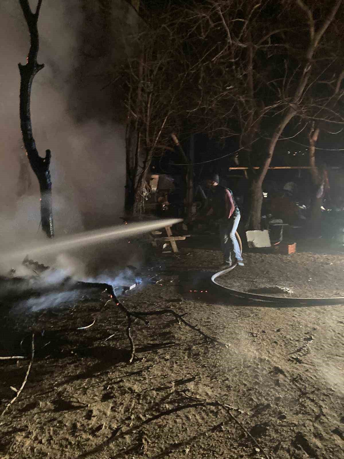 Hamitabat Köyü’nde çıkan yangın korkuttu