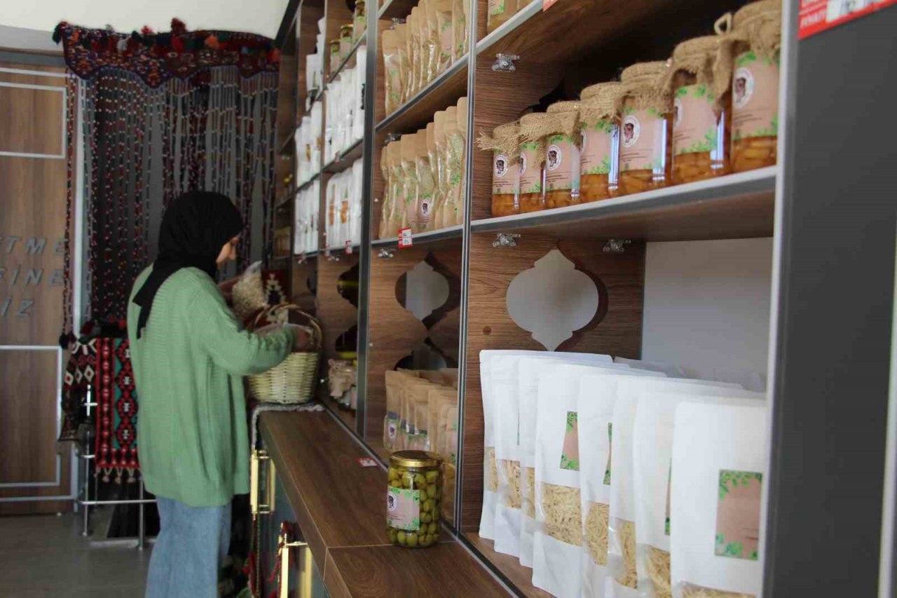 Kooperatif, kadınlara ekmek kapısı oldu