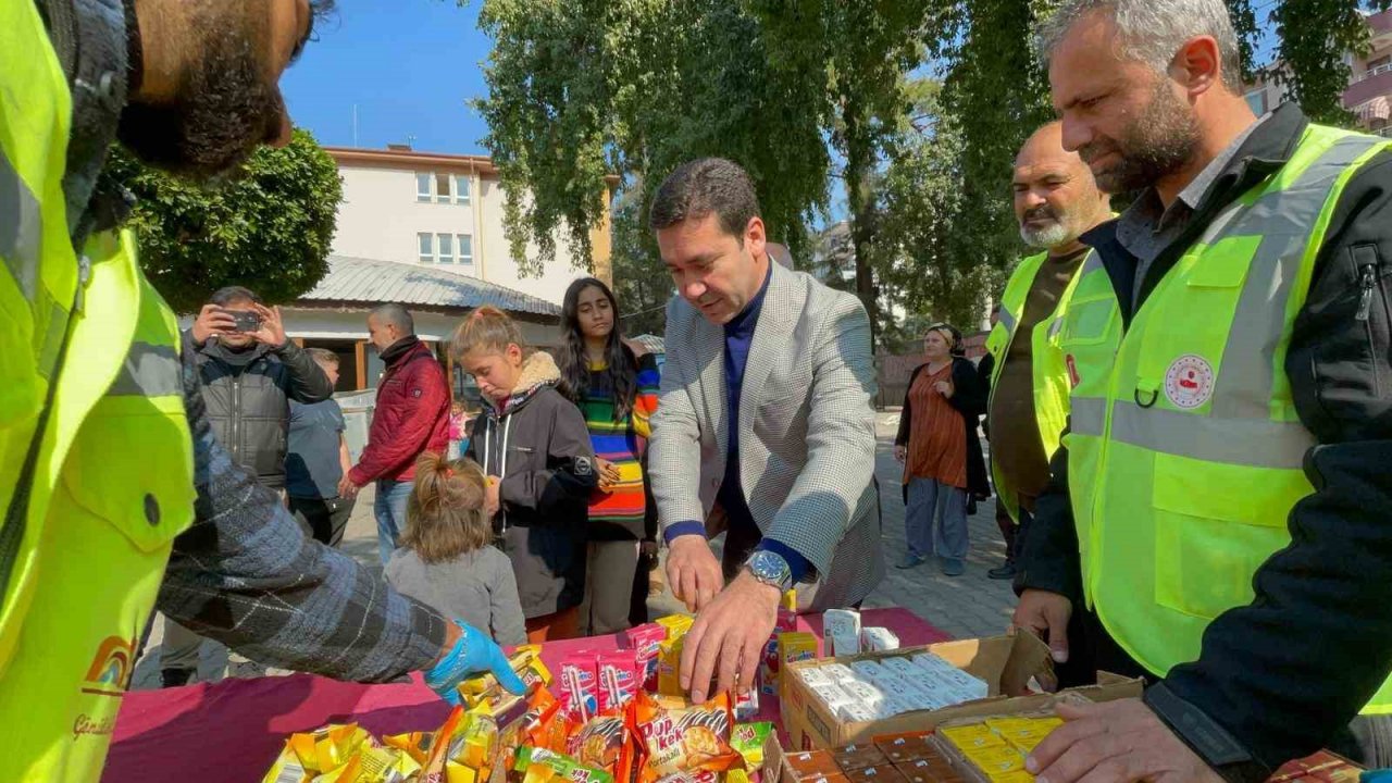 Dargeçit’ten her gün 5 bin depremzedeye sıcak yemek