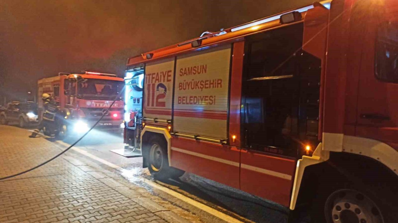 Devrilen soba borusu yangına yol açtı