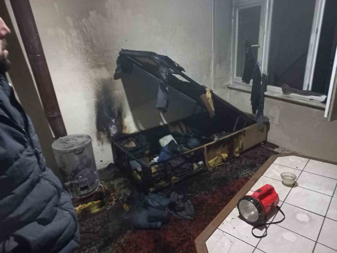 Türkeli’de ev yangını