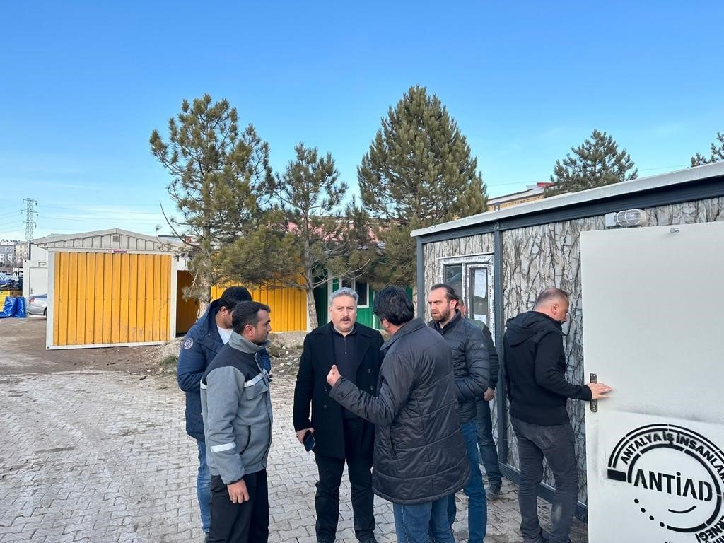 Melikgazi Belediyesi Elbistan’a Konteyner Çarşı Kuruyor