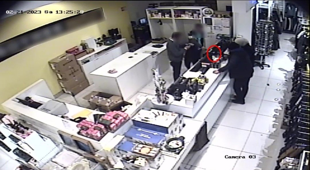 İzmir polisinden sahte para operasyonu