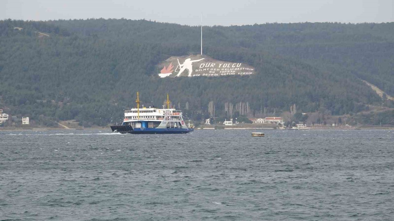 Bozcaada ve Gökçeada’ya yarınki bazı feribot seferleri iptal edildi
