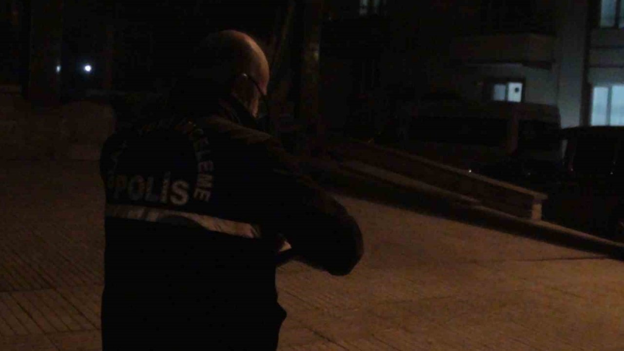Çorum’da bir eve pompalı tüfekle ateş açıldı