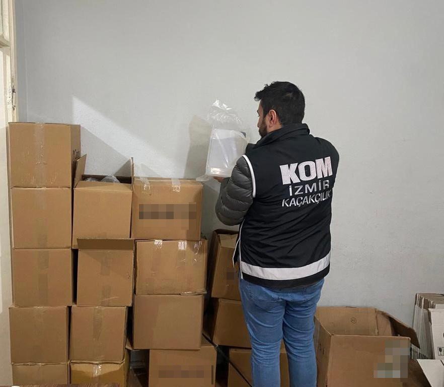 İzmir’de sahte etil alkol kaçakçılarına operasyon