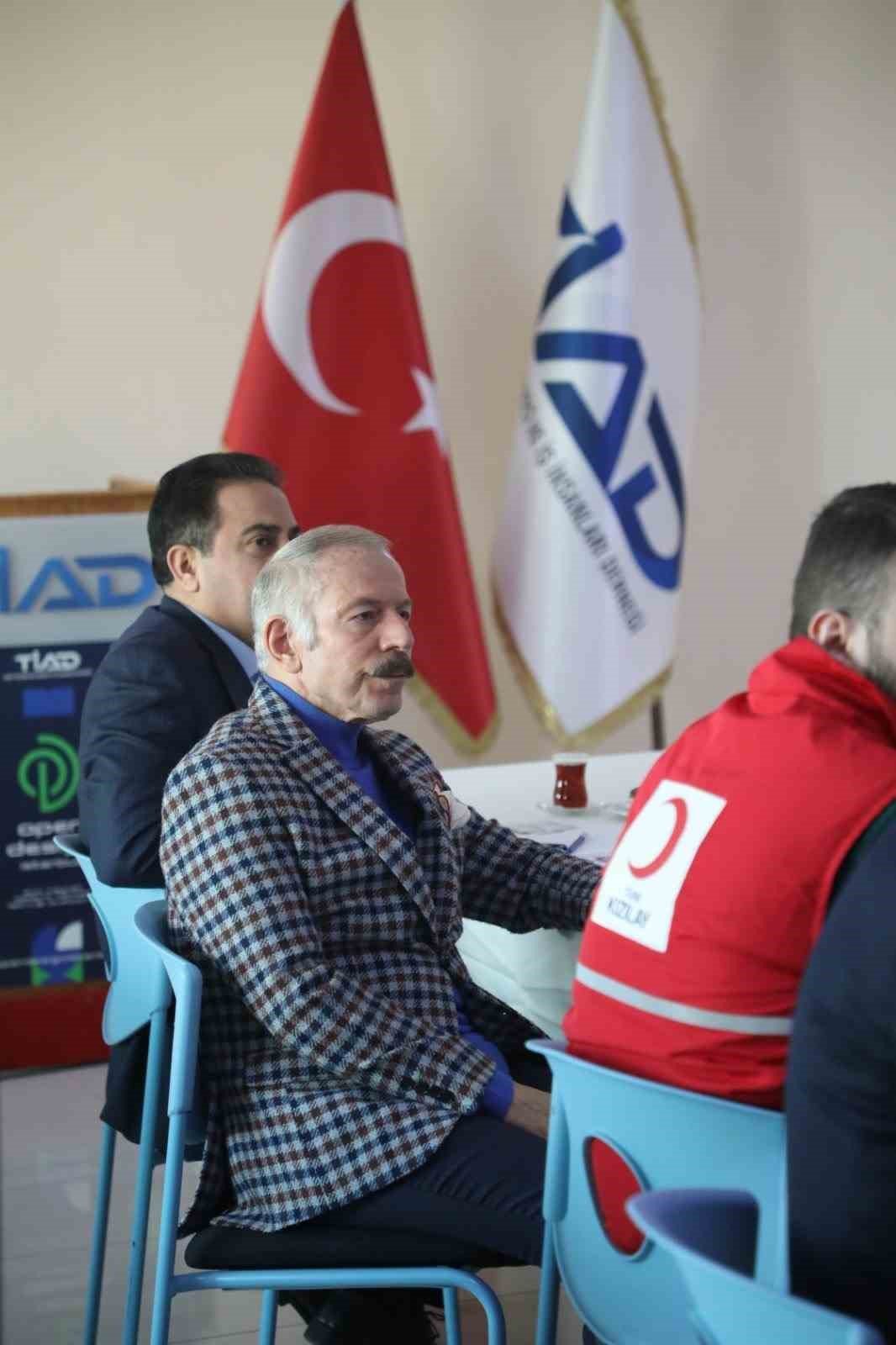 Bayrampaşa Belediyesi konteyner kent kuruyor