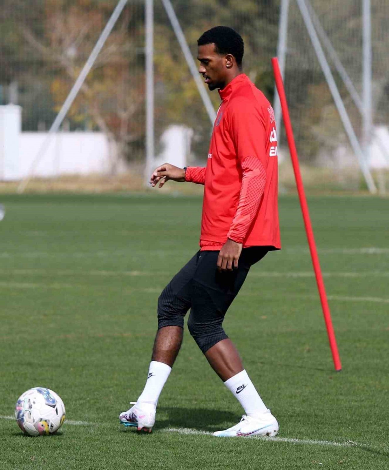 Antalyaspor, yenileme çalışması yaptı