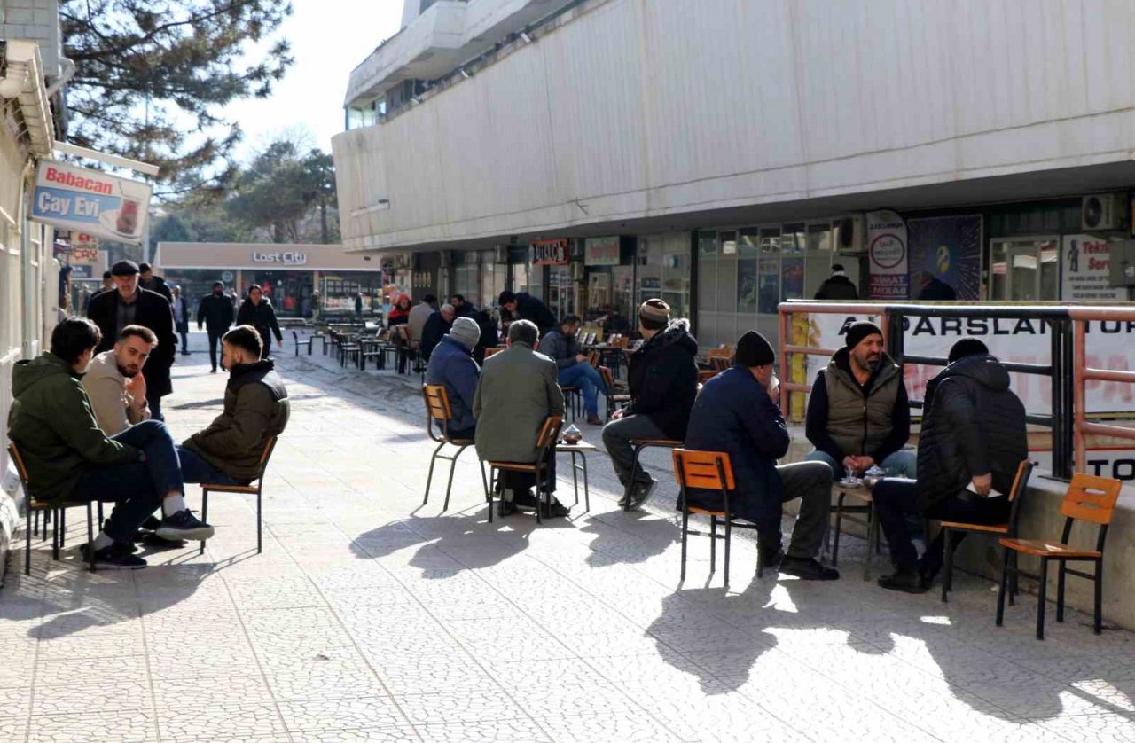 Erzincan, son yılların en sıcak kış mevsimini geçiriyor