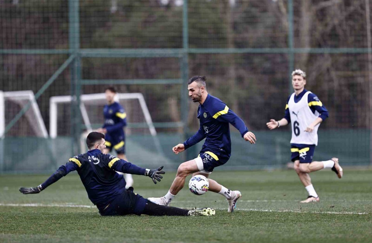 Fenerbahçe, Kayserispor maçı hazırlıklarına başladı