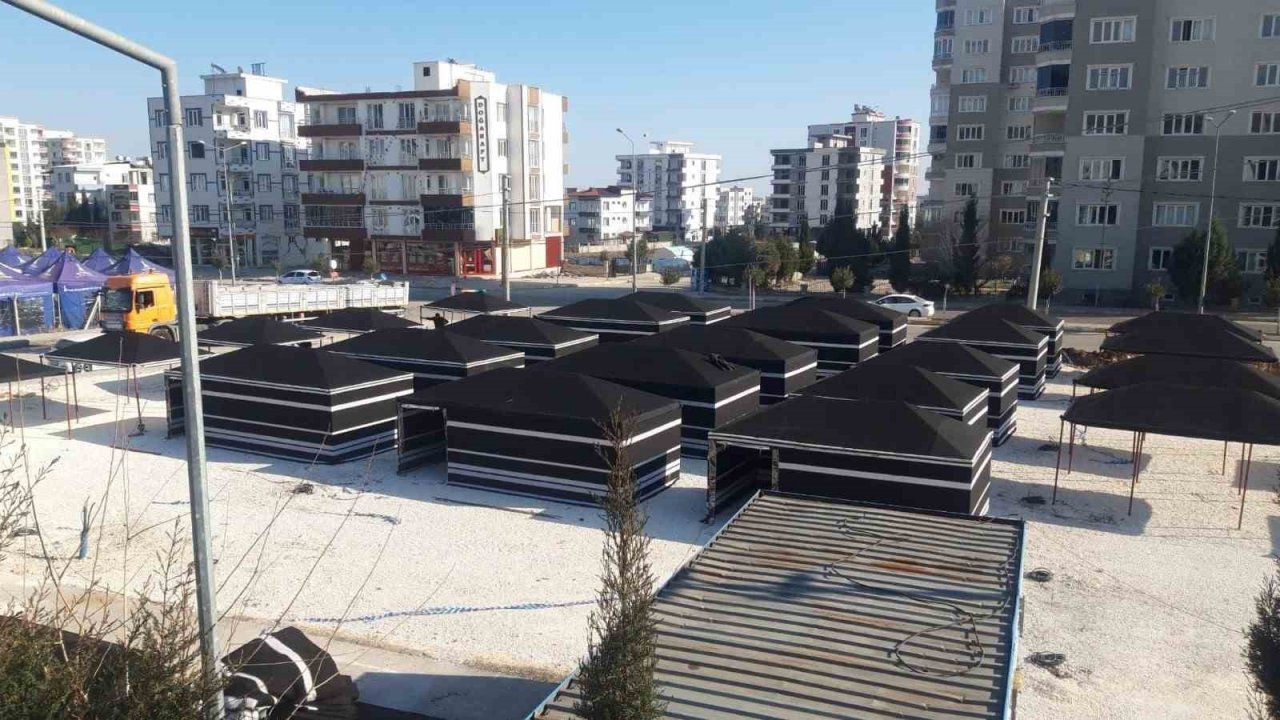 Kıl çadırlardan oluşan Çadırkent’in kurulumu tamamlandı