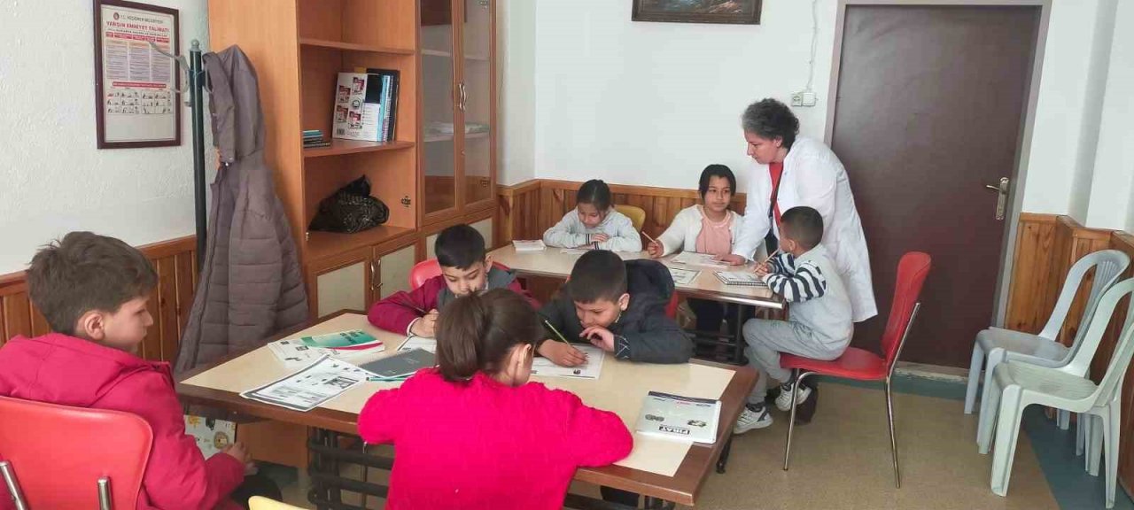 Depremzede öğrenciler için kurs ve etüt seferberliği