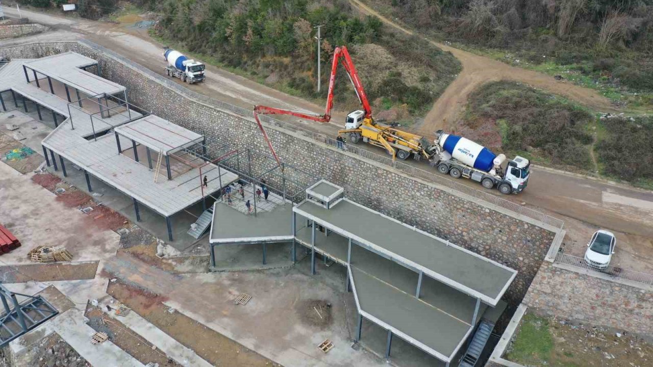 Gölkay Park, adım adım yeni görünümüne kavuşuyor