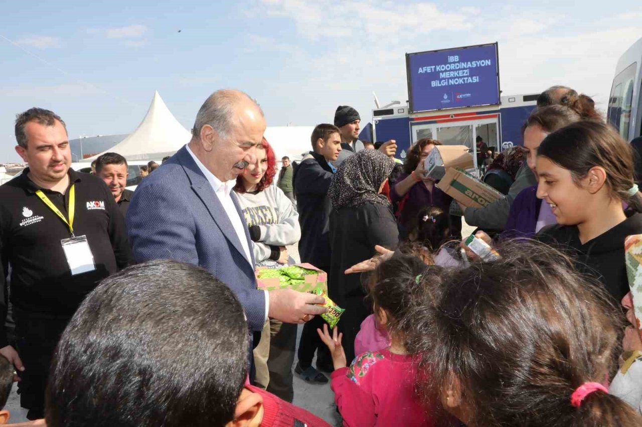 Başkan Türkyılmaz deprem bölgesinde