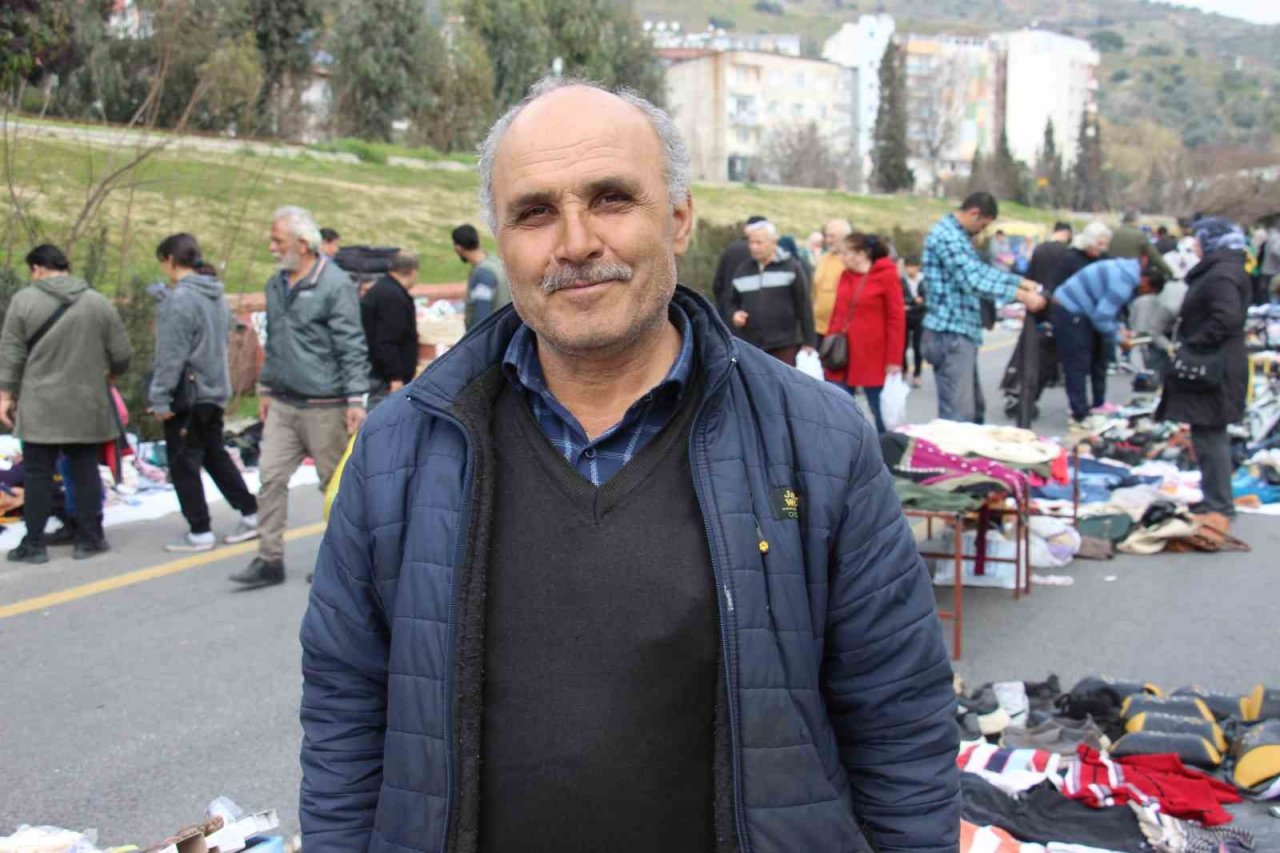 Bu pazara gelen insanlar ’geçmişe yolculuk’ yapıyor