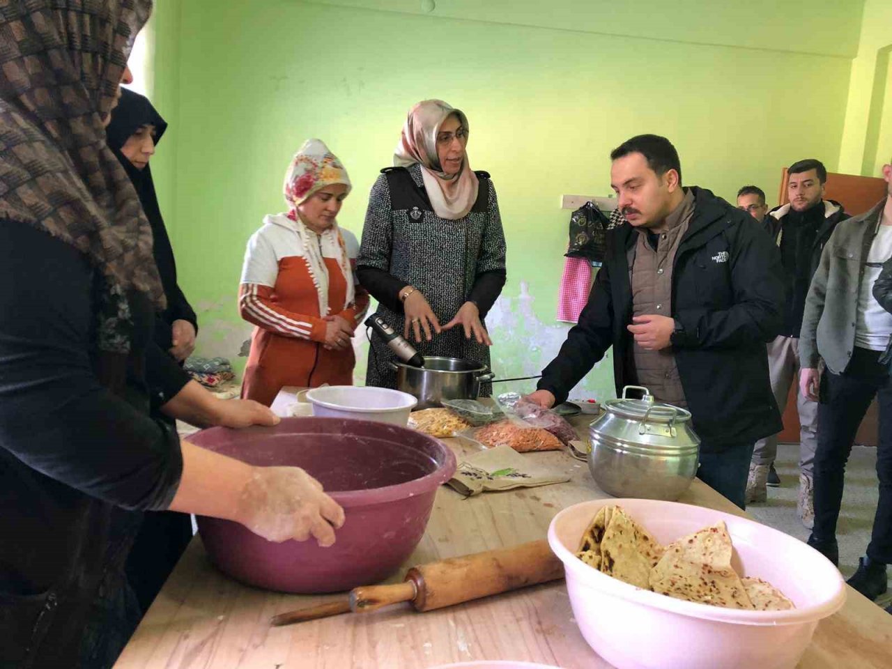 Muradiye’de kadın girişimci kooperatifi kuruldu