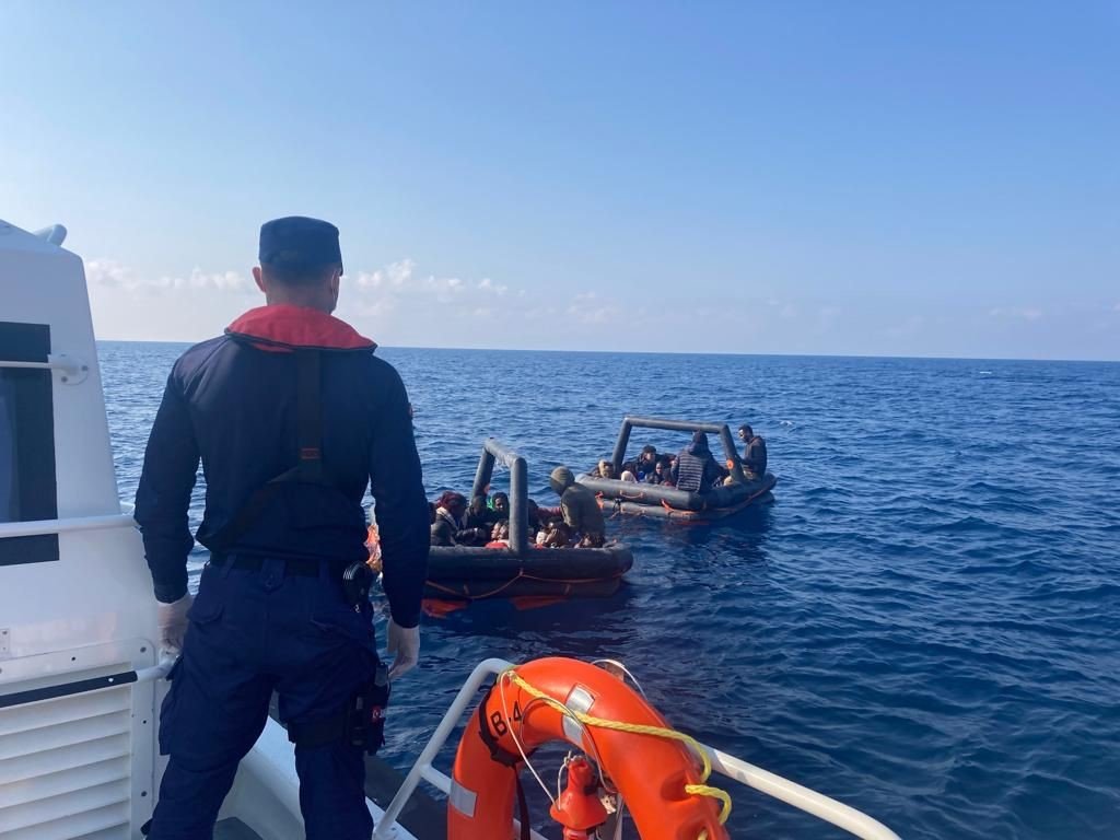 Aydın’da 63 düzensiz göçmen kurtarıldı