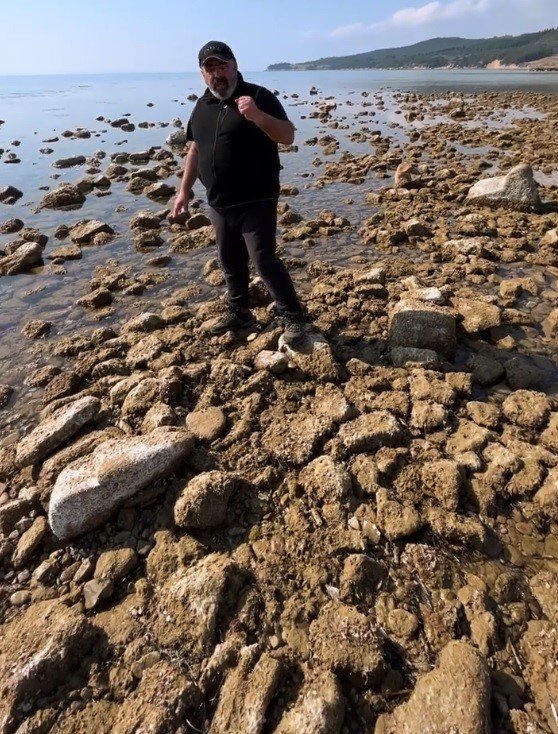 Saros Körfezi’nde deniz suyu çekildi