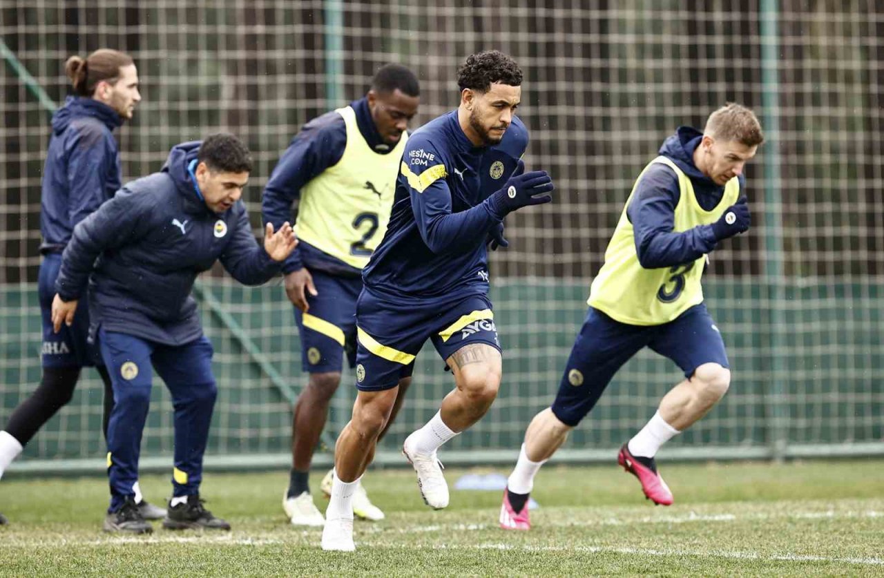 Fenerbahçe, Kayserispor maçı hazırlıklarına sürdürdü