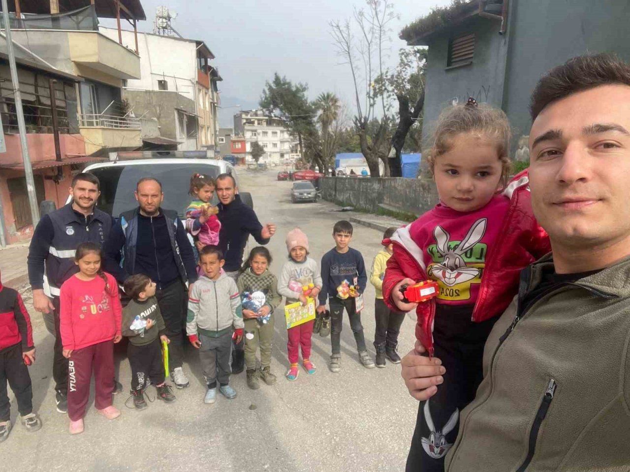 Afet bölgesinde hastalık yayılımının önüne geçmek için çalışıyorlar