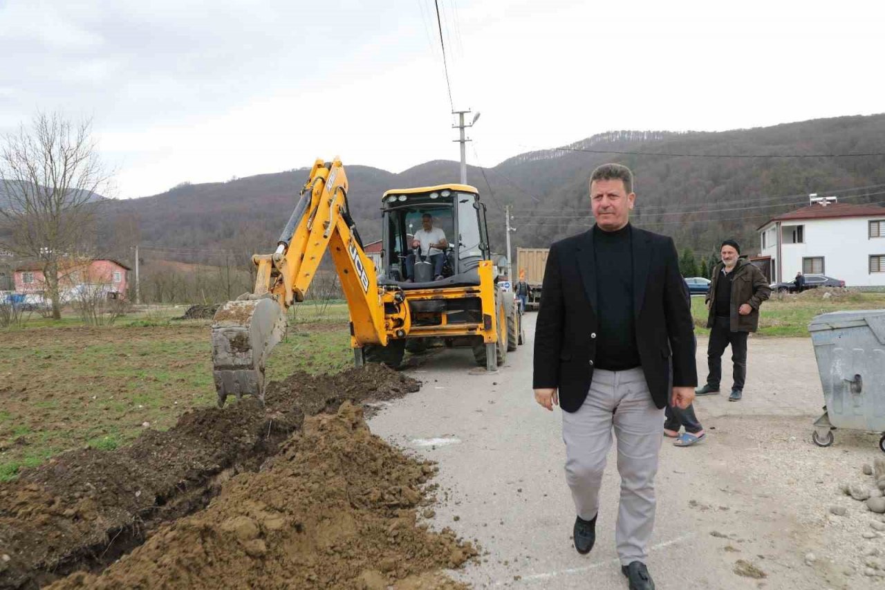 Akyazı’da 5 mahalle daha doğalgaz ile buluşuyor