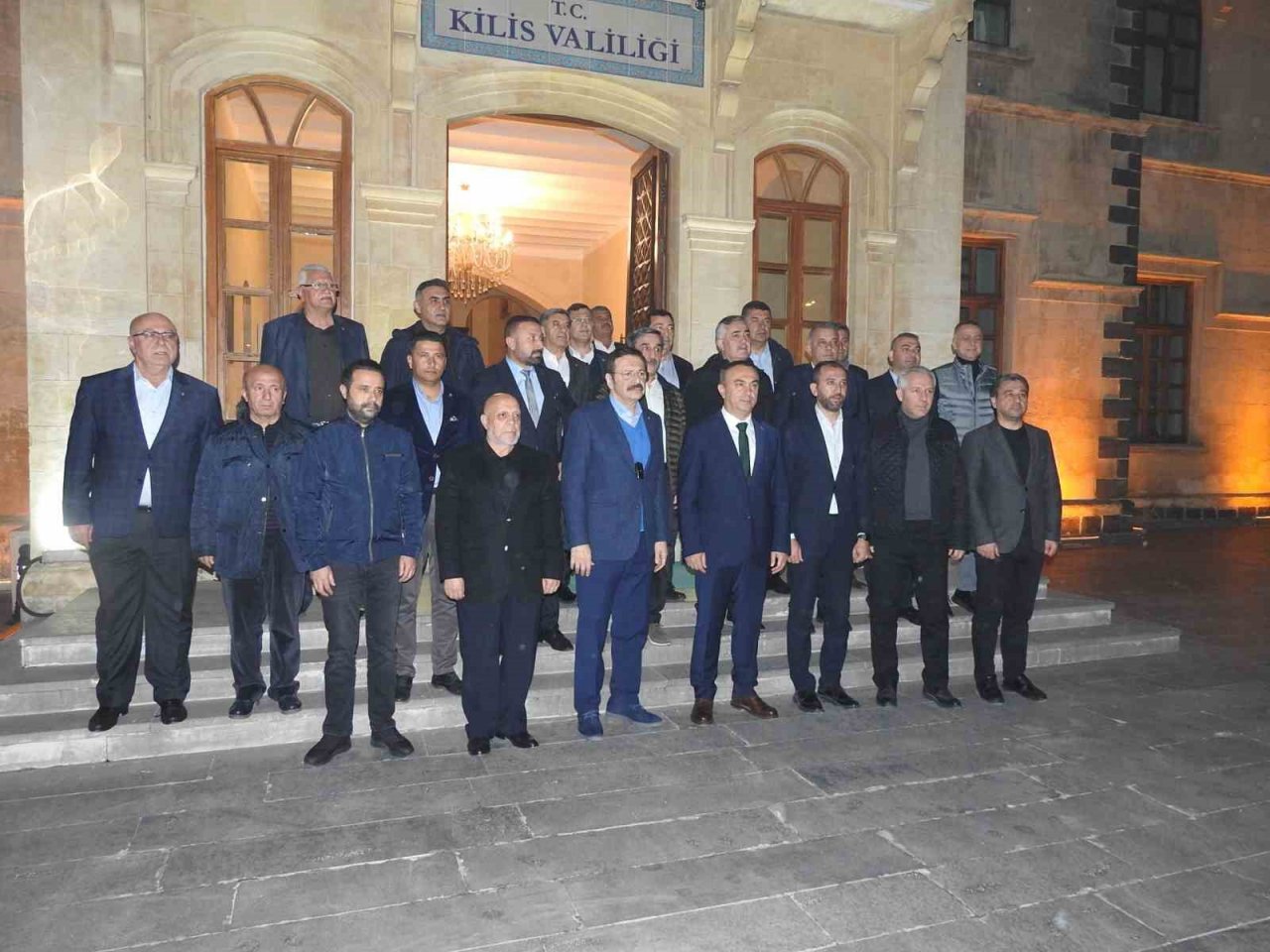 TOBB Başkanı Hisarcıklıoğlu ve STK başkanları, Kilis’te iş adamlarıyla buluştu