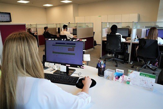 Ümraniye Belediyesi Çözüm Merkezi 7/24 afetzedeleri dinliyor