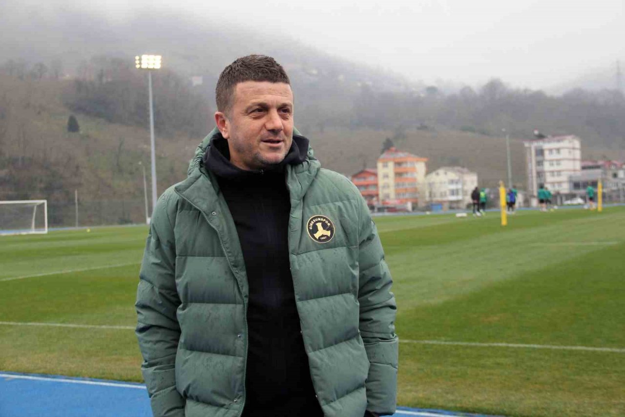 Hakan Keleş: "Şehir olarak takıma sahip çıkmamız gerekiyor"