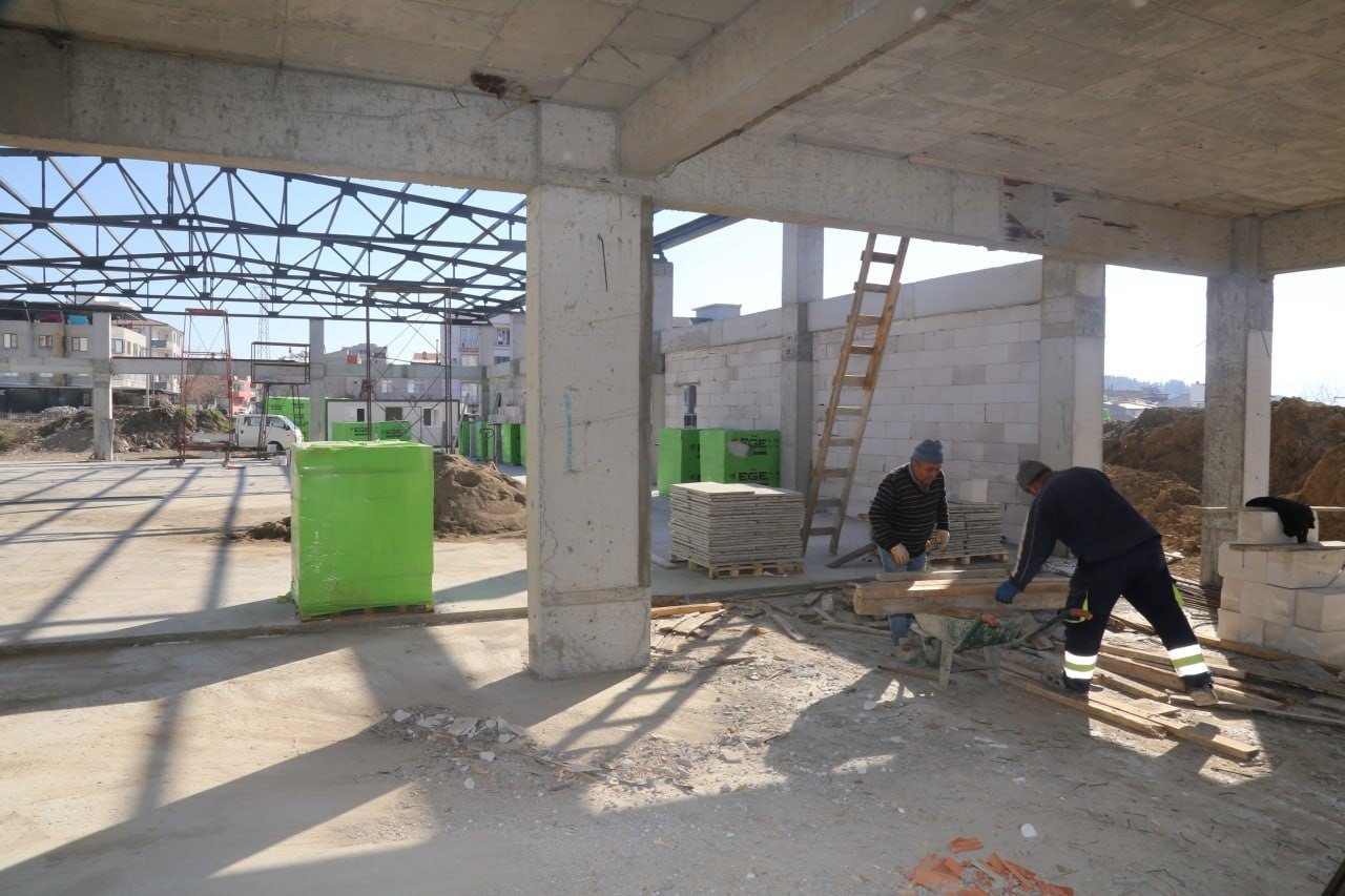 Tuzcumurat Mahalle Evi yükseliyor