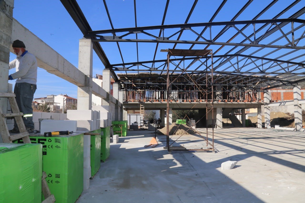 Tuzcumurat Mahalle Evi yükseliyor