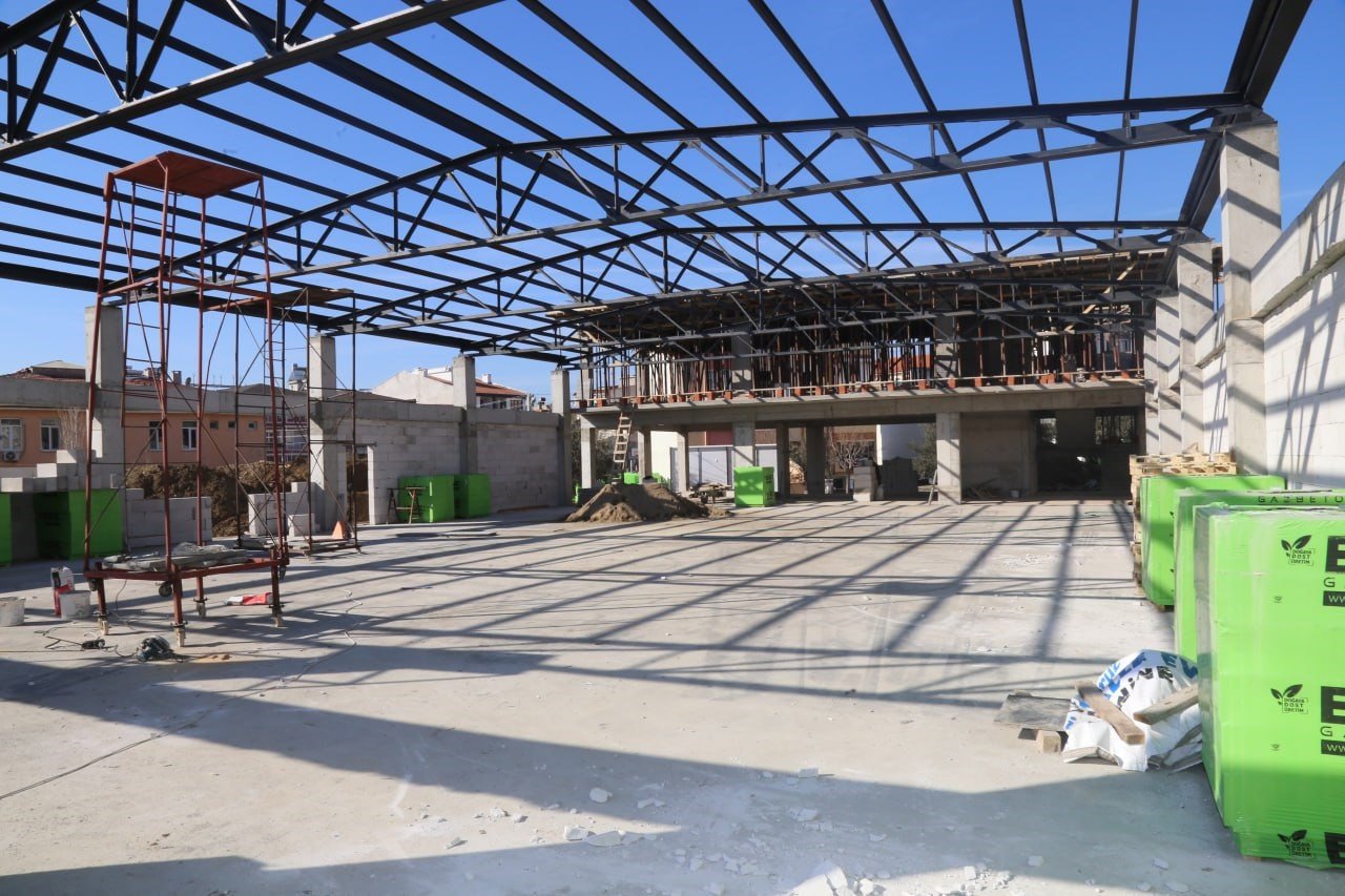 Tuzcumurat Mahalle Evi yükseliyor