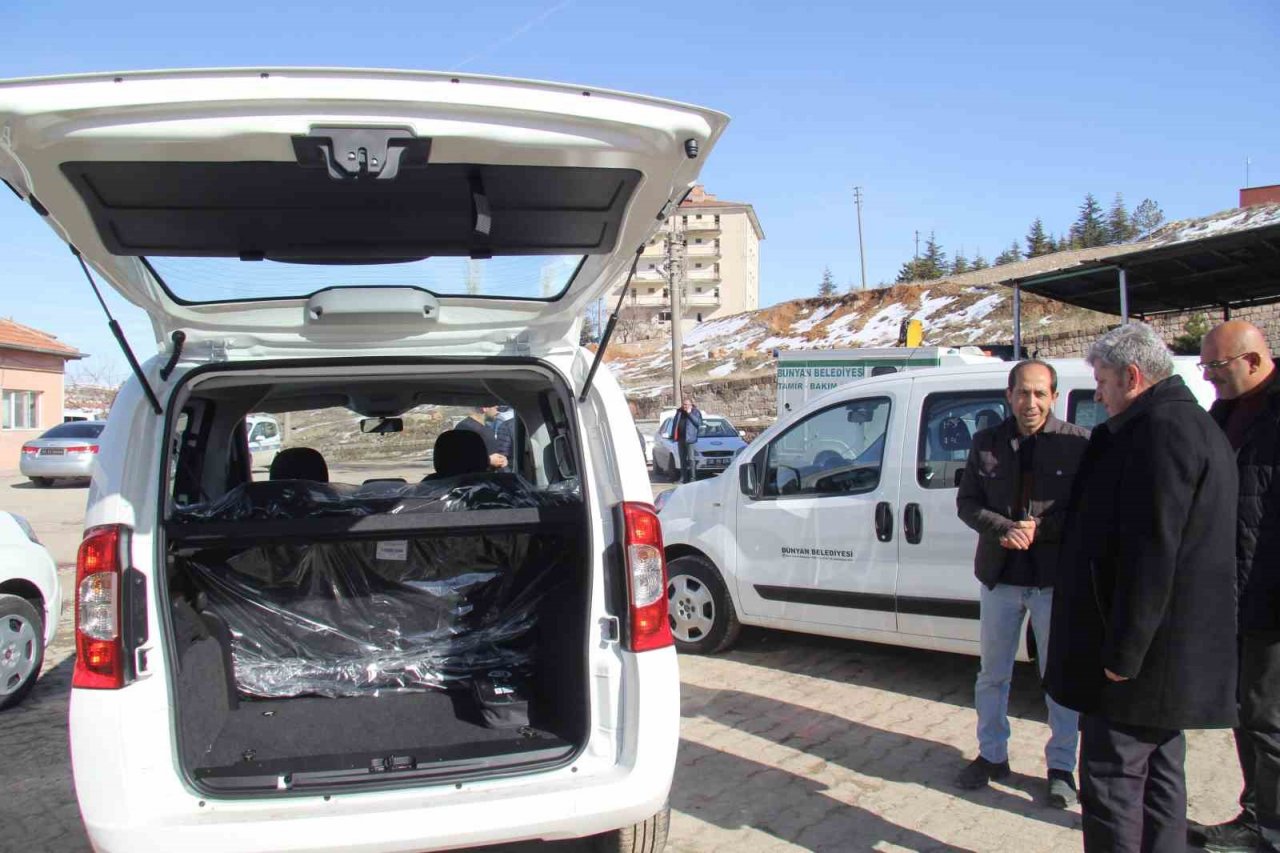 Bünyan Belediyesi araç filosu büyümeye devam ediyor