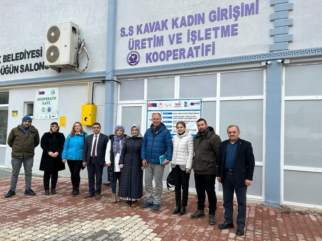 Çiftçilere tıbbi aromatik bitki desteği