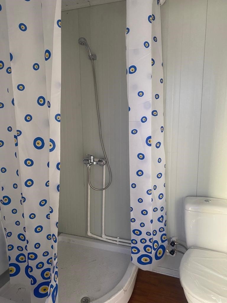 Deprem bölgesine konteyner desteği