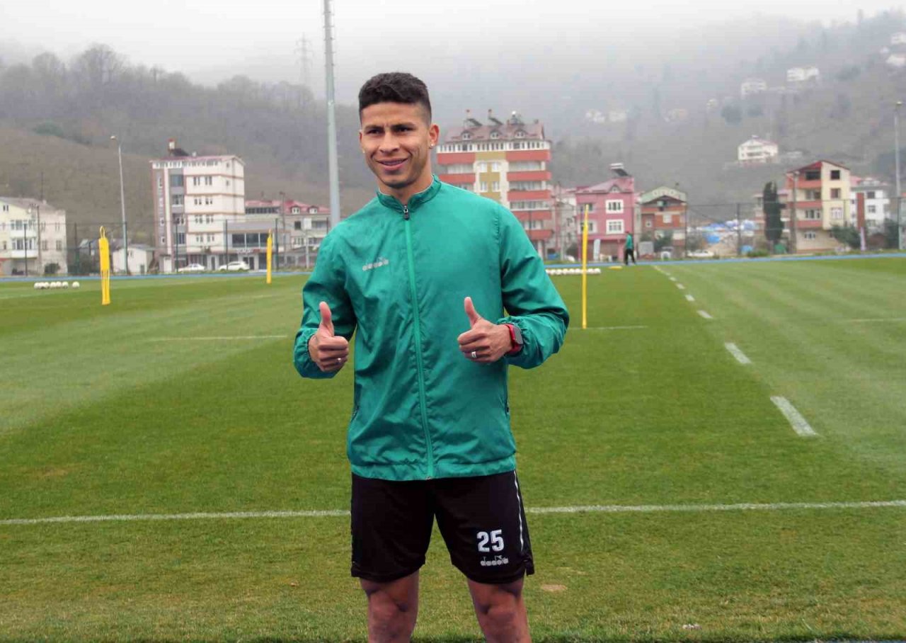 Hakan Keleş: "Şehir olarak takıma sahip çıkmamız gerekiyor"