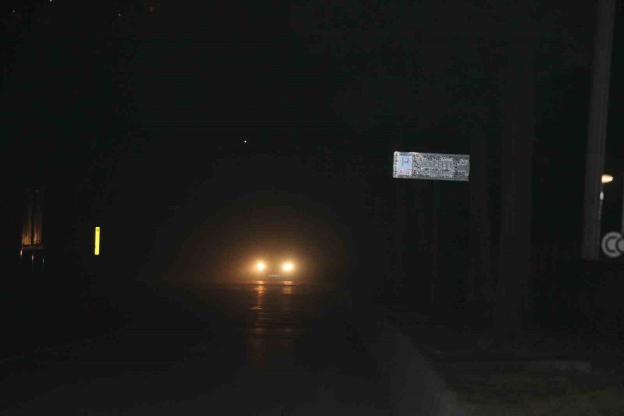 Kahramanmaraş depremin ardından adeta toza gömüldü