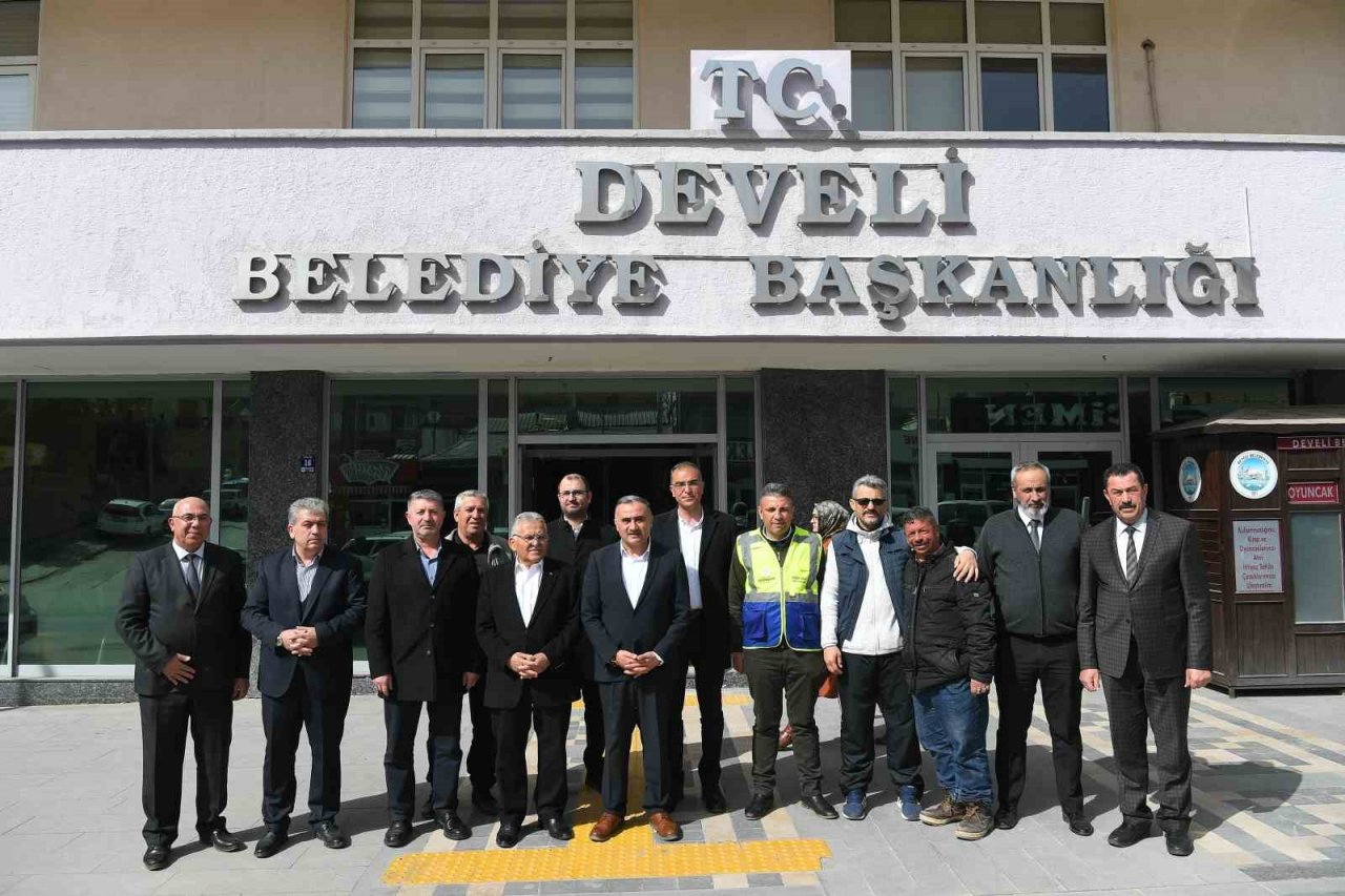 Başkan Büyükkılıç’tan Develi zirvesi