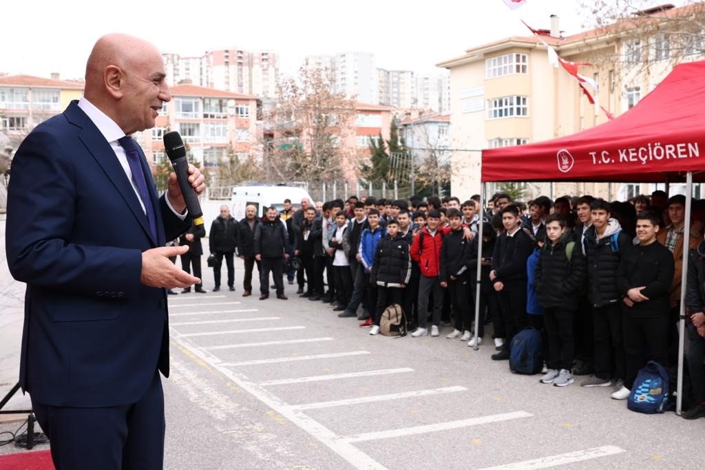 Keçiören’de eğitime tam destek