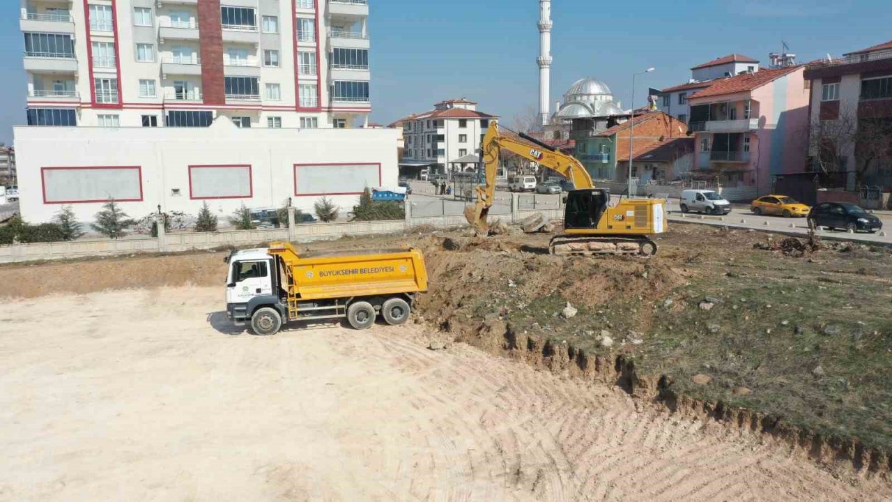 Malatya’da 25 noktada 7 bin 500 konteyner kuruluyor