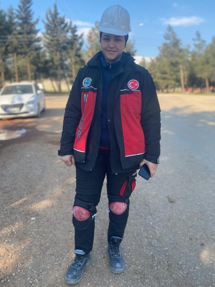 Deprem bölgesine İzmir’den ilk onlar gitti: "Neyle karşılaşacağımızı bilmeden yola çıktık"